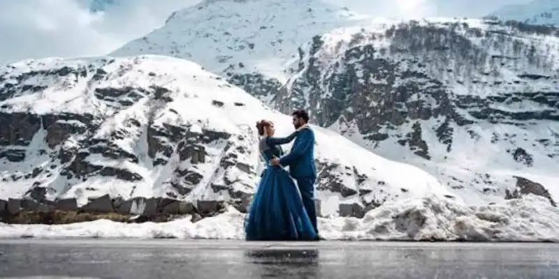 Manali Pre-Wedding Photoshoot Package